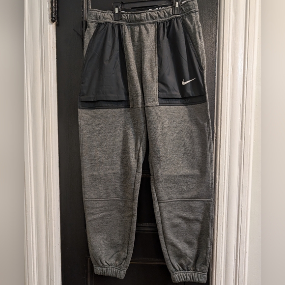 Nike Joggers Sweatpants therma fit BNWT Men's